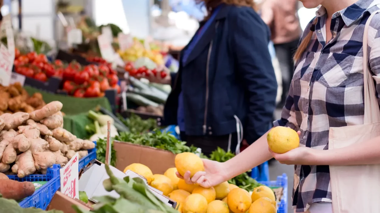 woman at the market